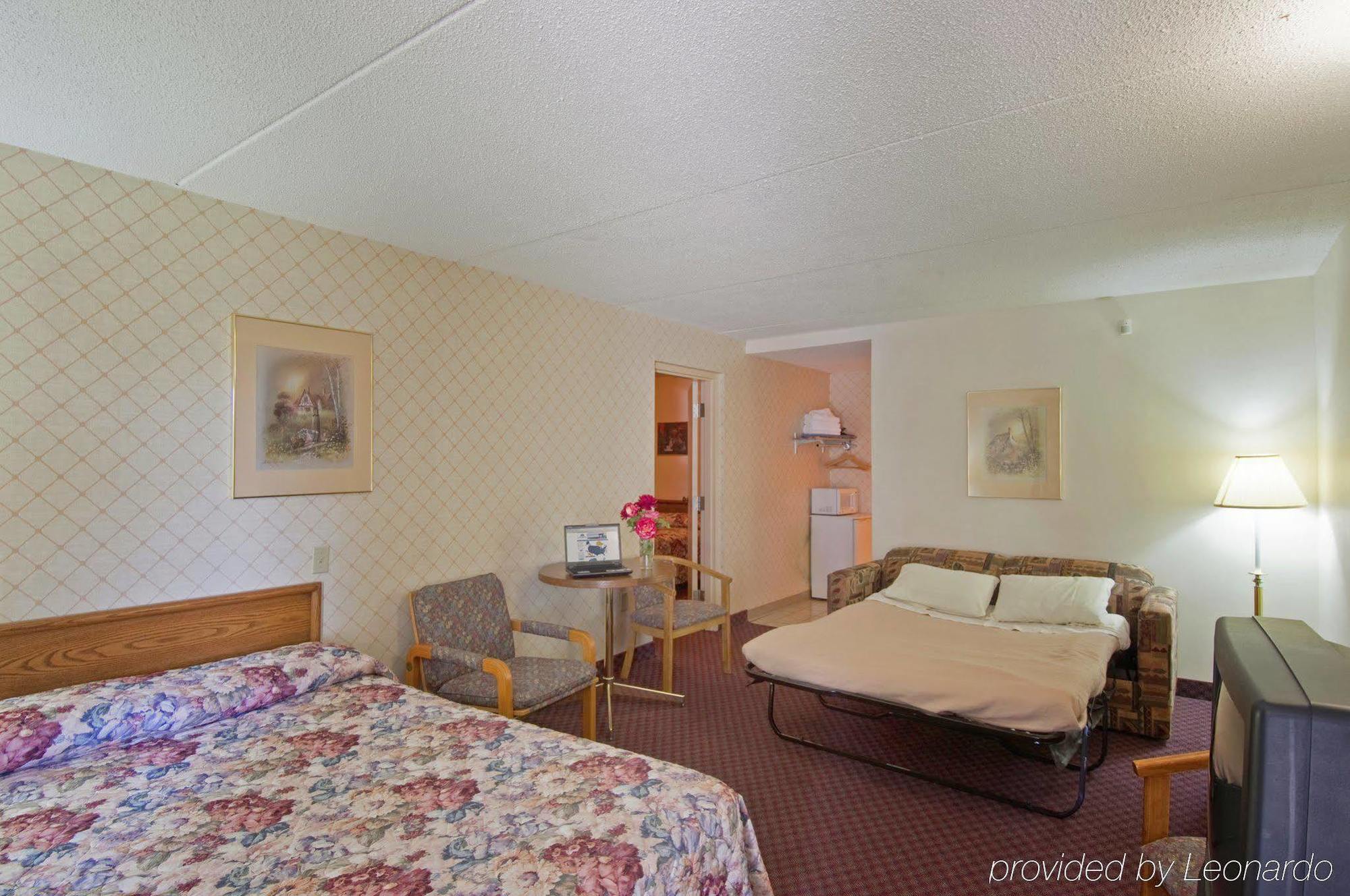 Hotel Super 8 By Wyndham By The Falls Niagara Falls
